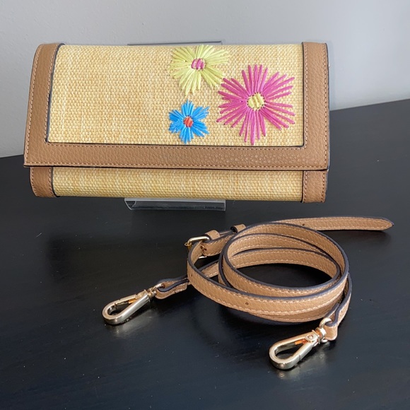 Anne Klein Floral Embroidered Floral Crossbody or Clutch detachable strap - Picture 4 of 14